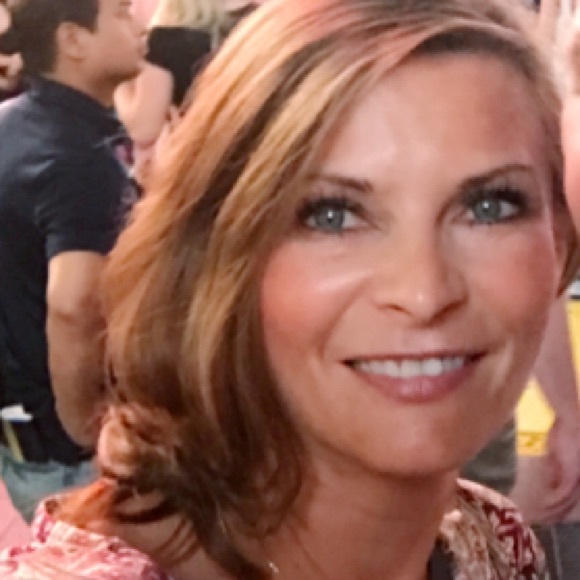 Meet your Posher, Karen - Picture 1 of 1